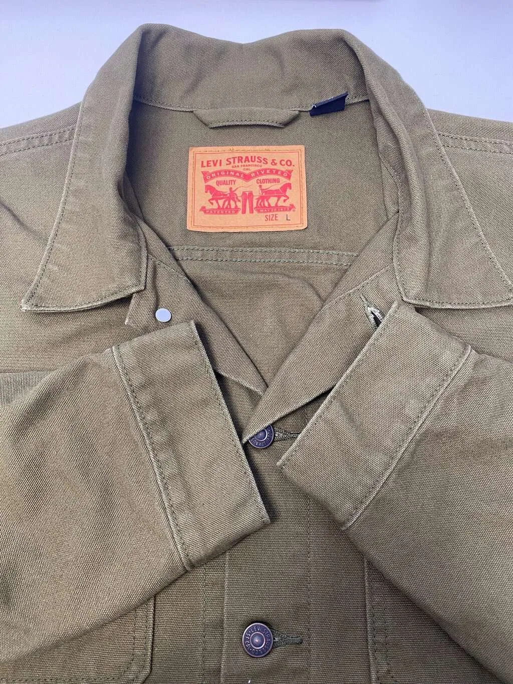 Levis denim engineer jacket in khaki green – Large