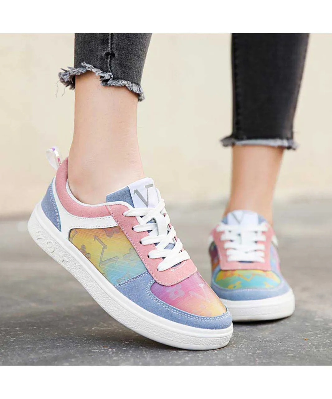 Multi color pattern vamp lace up shoe sneaker