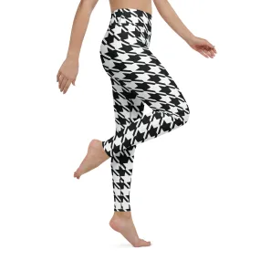 Trendy Training: Women's Houndstooth Yoga Leggings