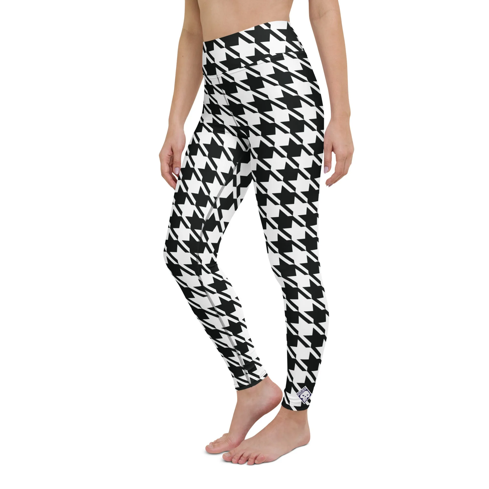 Trendy Training: Women's Houndstooth Yoga Leggings