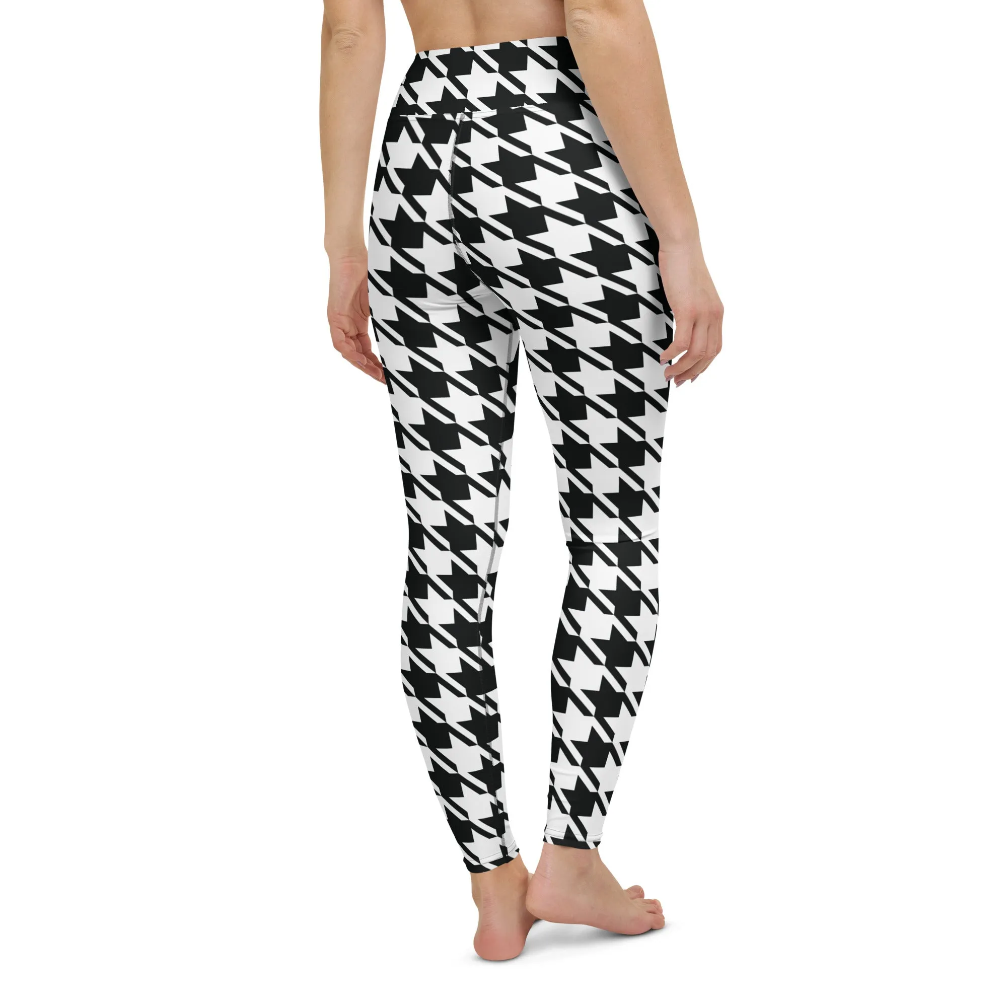 Trendy Training: Women's Houndstooth Yoga Leggings