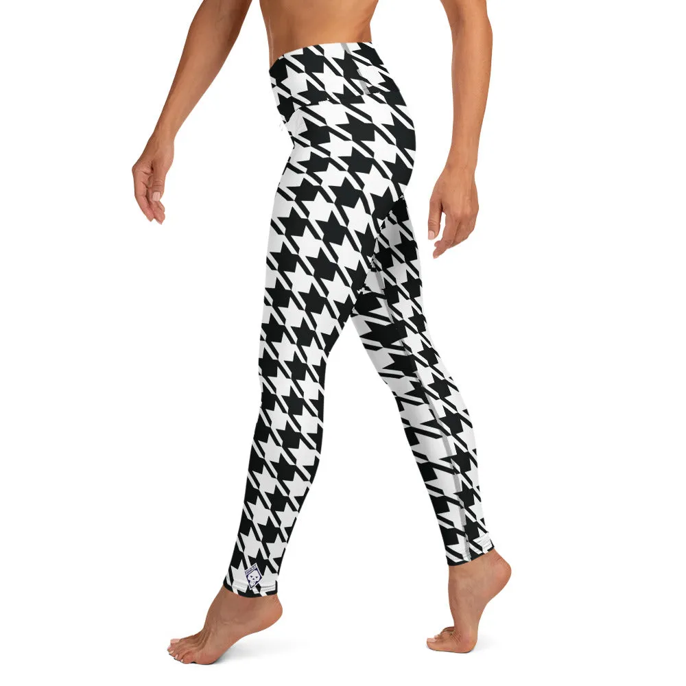 Trendy Training: Women's Houndstooth Yoga Leggings